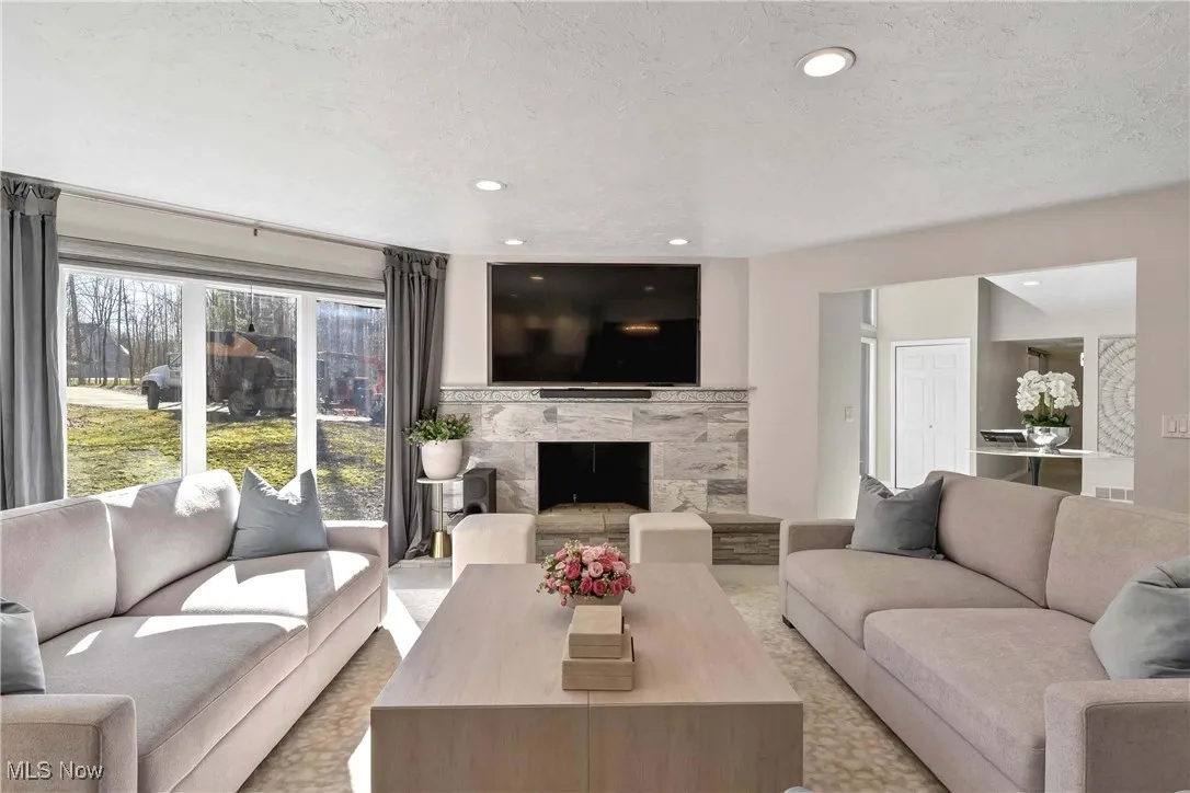 2925 Mill Gate Drive, Willoughby Hills, Ohio,MLS Now Listing ID