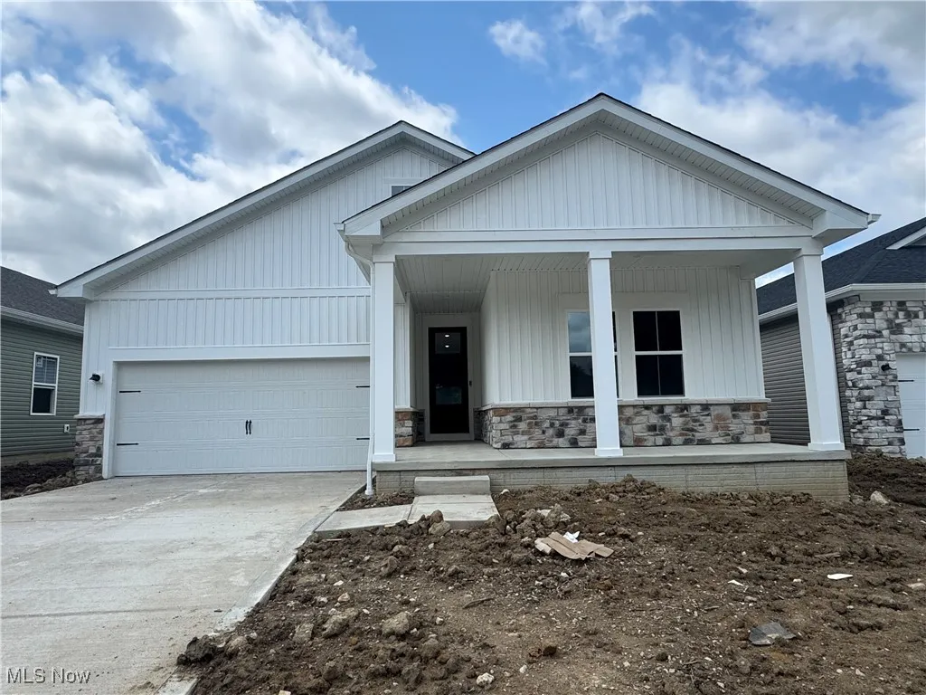 565 Wyleswood Drive, Berea, Ohio,MLS Now Listing ID
