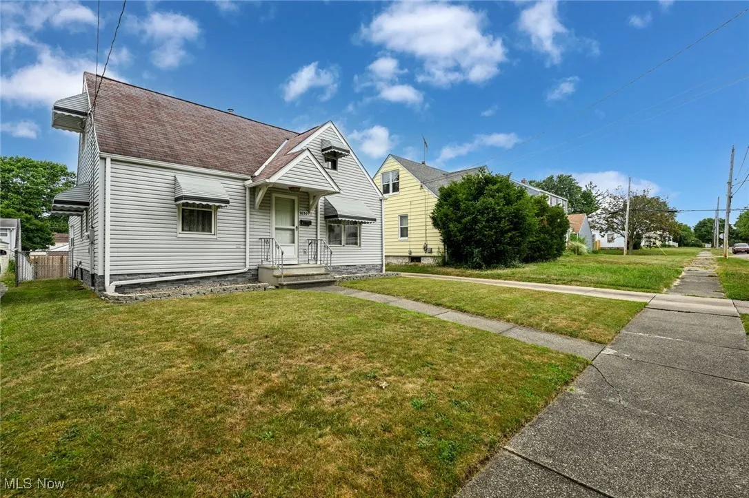 Big front yard