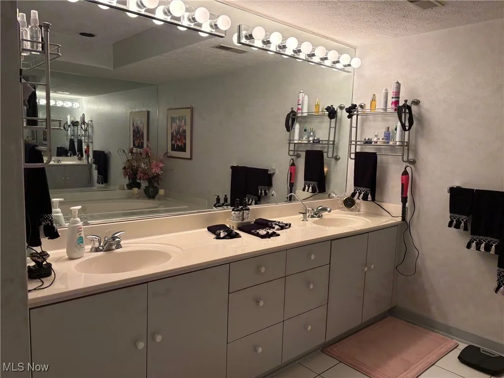 3654 Sparrow Pond Circle, Akron, Ohio,MLS Now Listing ID