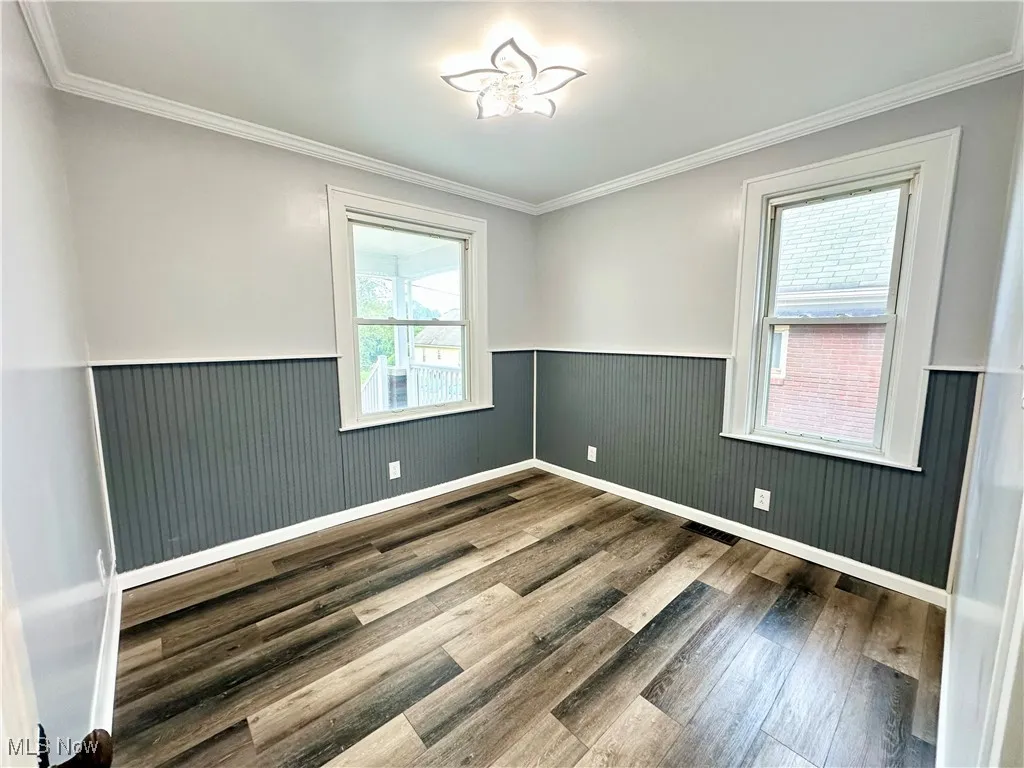 First floor Bedroom, no closet