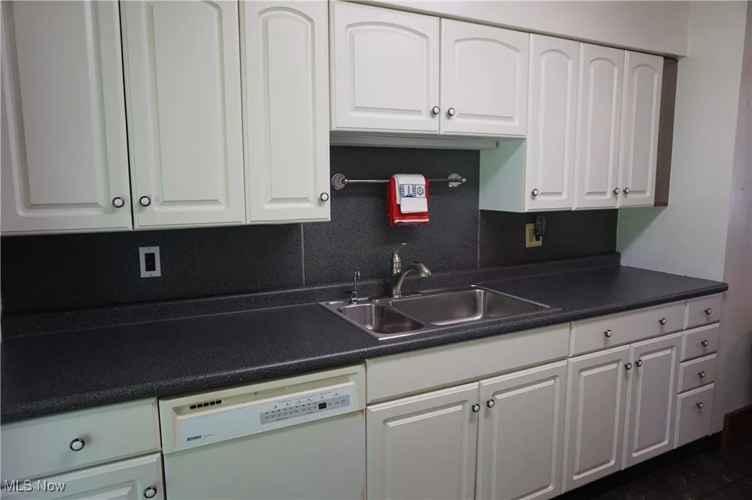 7590 Lake Road, Madison, Ohio 44057,MLS Now Listing ID