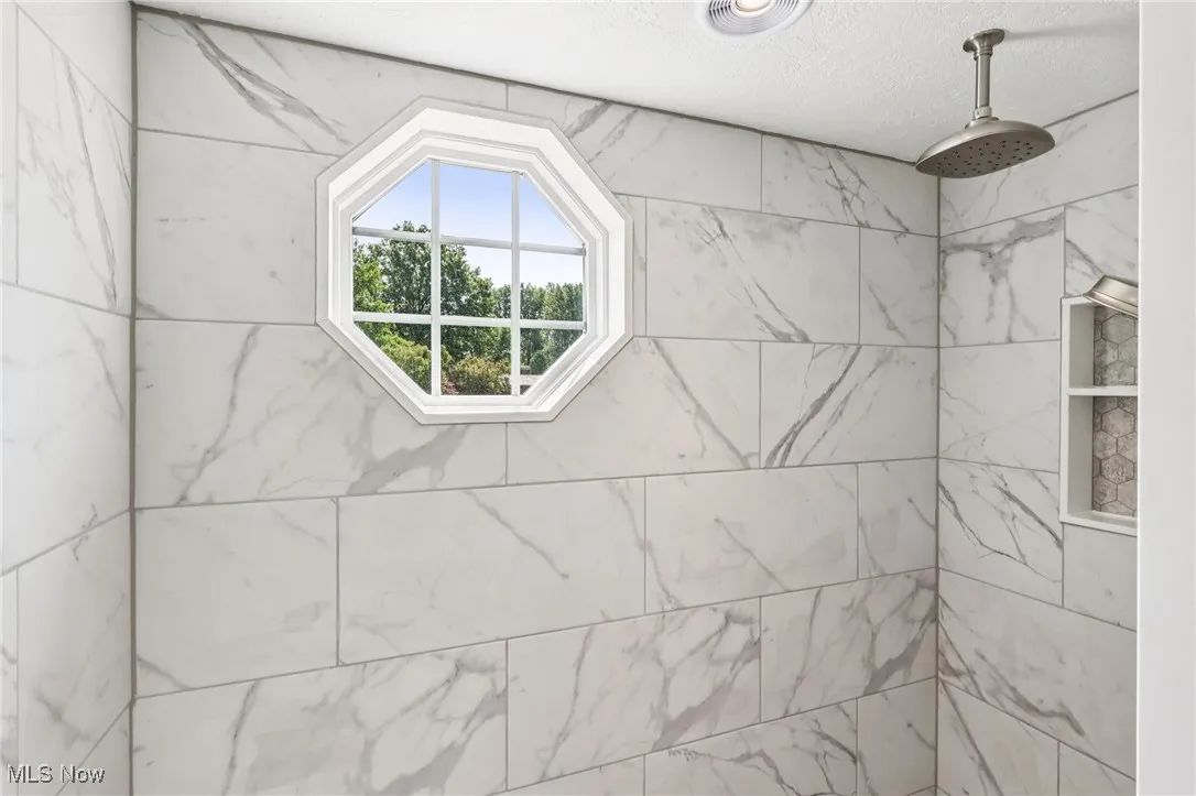 266 Cherry Valley Drive, Amherst, Ohio,MLS Now Listing ID