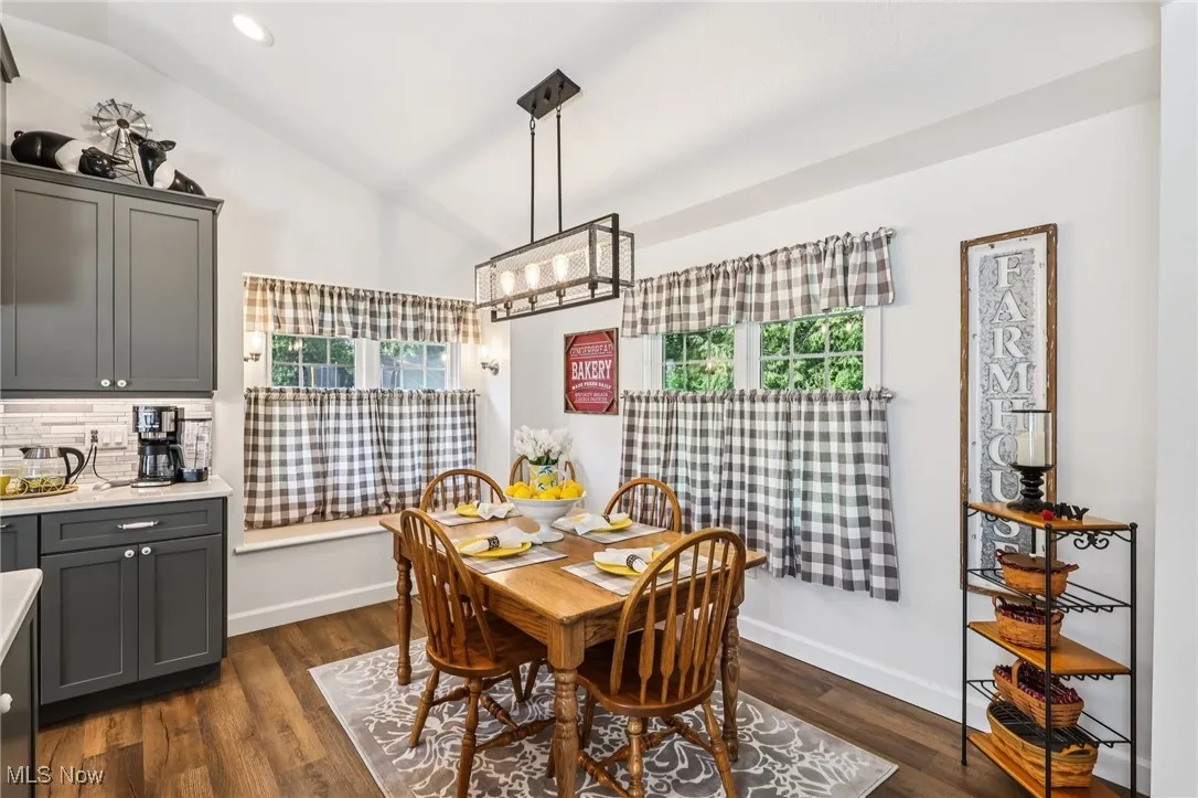 266 Cherry Valley Drive, Amherst, Ohio,MLS Now Listing ID