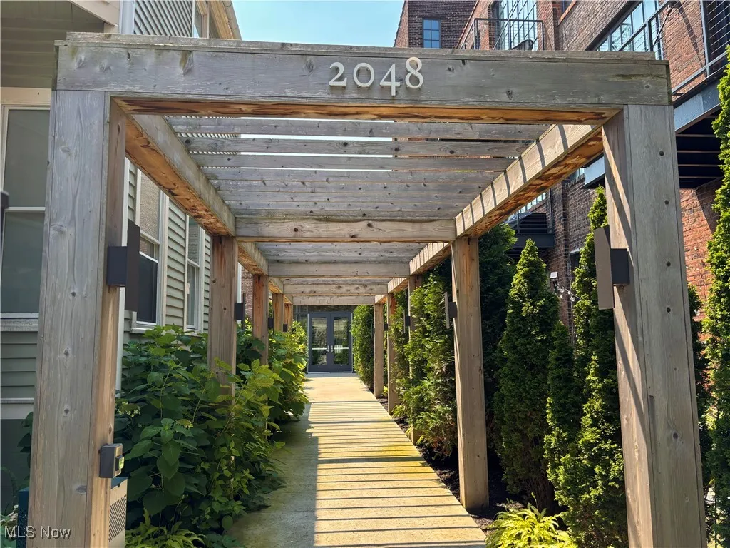 Gated / secure entry
