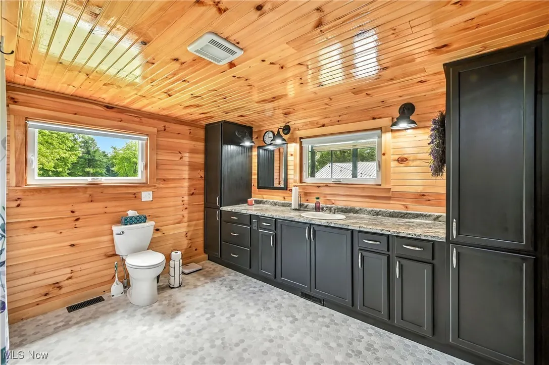 16715 W Western Reserve Road, Berlin Center, Ohio,MLS Now Listing ID