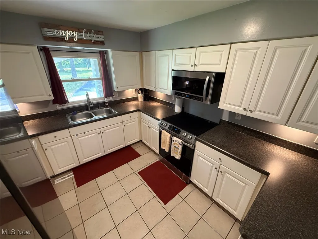 8906 Brakeman Road, Chardon, Ohio 44024,MLS Now Listing ID