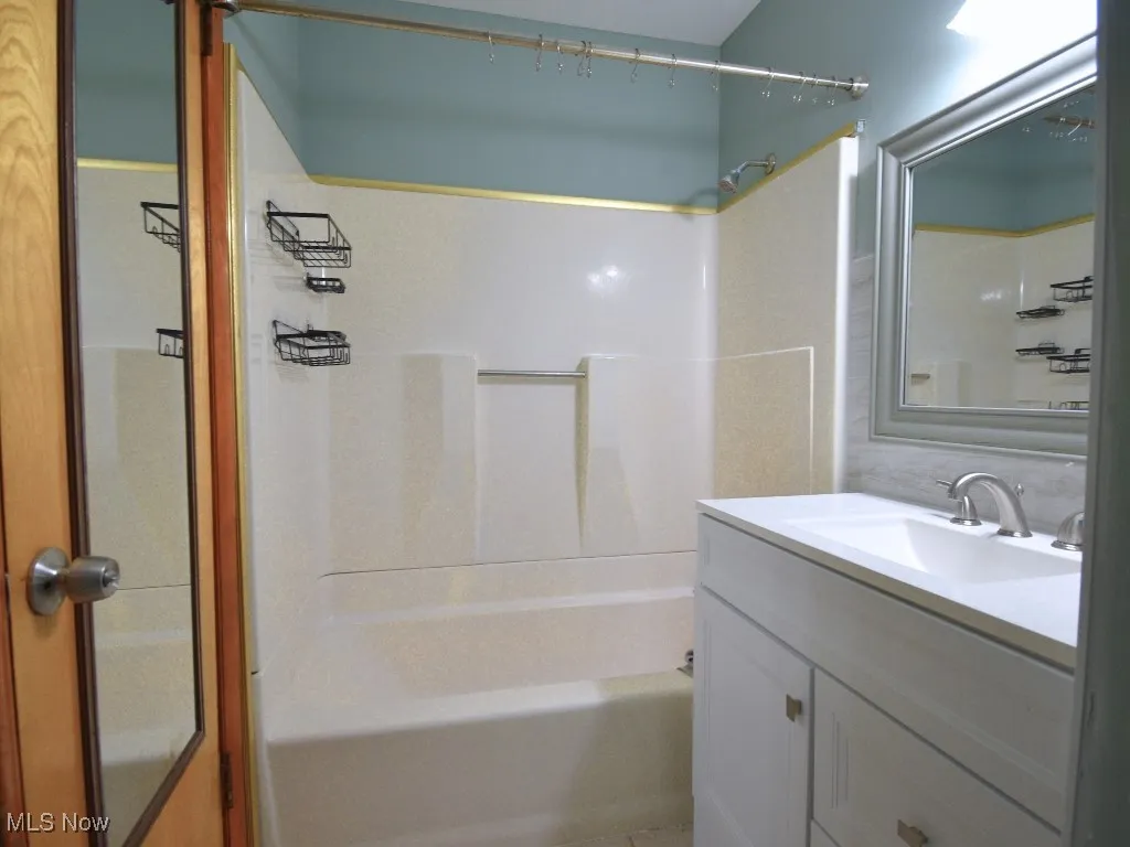 216 Larchwood Drive, Painesville, Ohio,MLS Now Listing ID