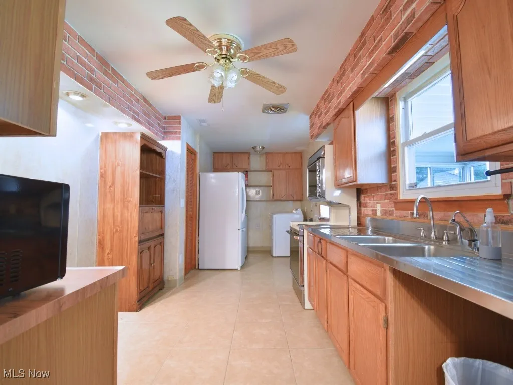 216 Larchwood Drive, Painesville, Ohio,MLS Now Listing ID