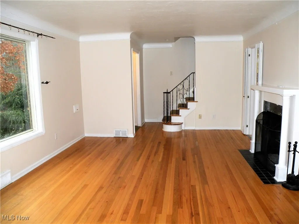 Spacious Living Room with fireplace