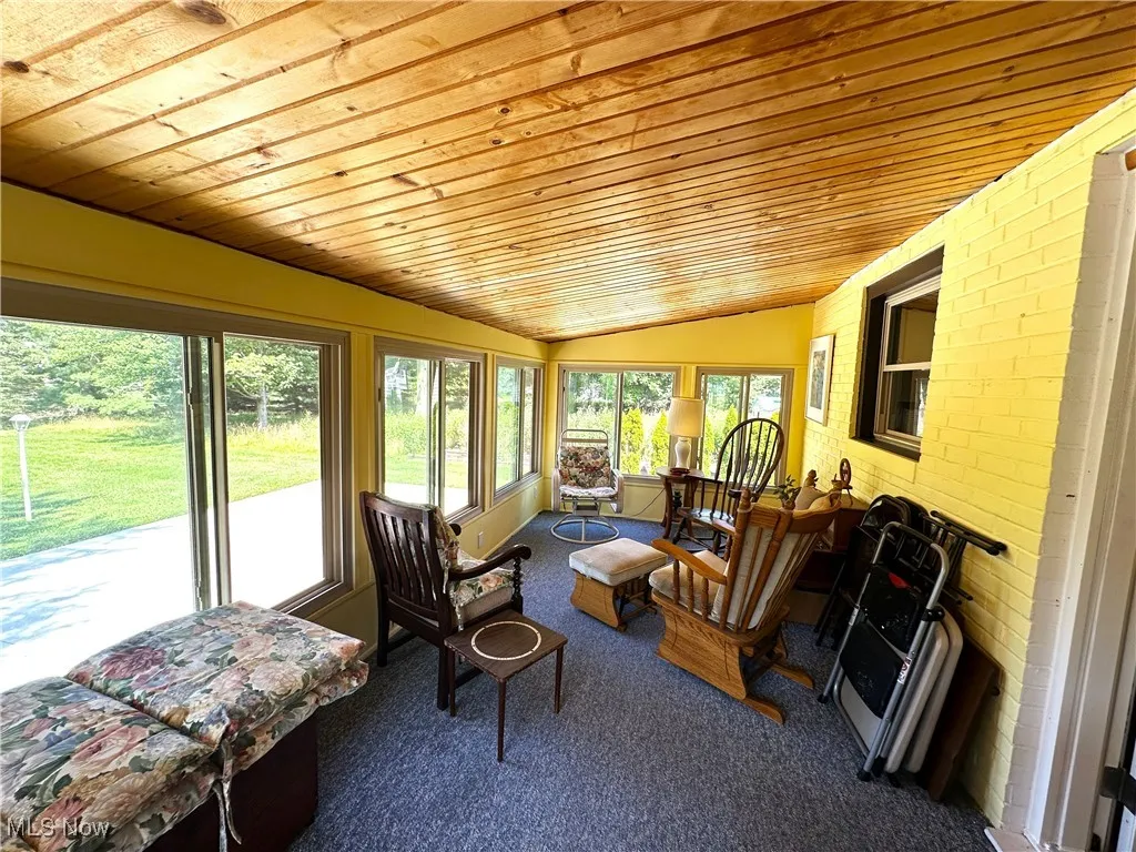 An amazing space to enjoy some fresh air  without bugs, rain, etc.