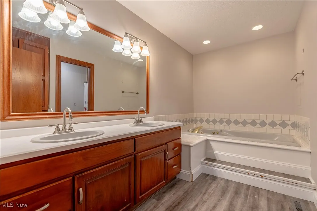 7071 Fenwick Avenue, Canton, Ohio,MLS Now Listing ID