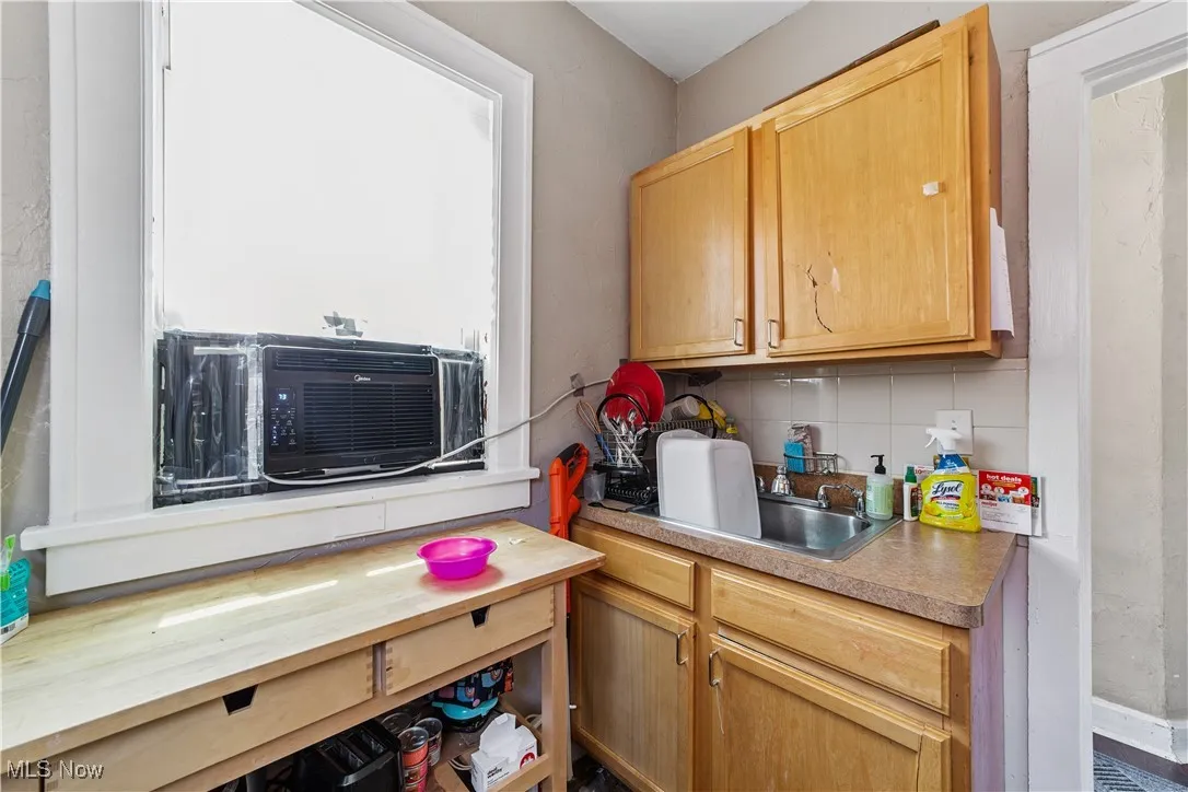 608 E 185th Street, Cleveland, Ohio,MLS Now Listing ID