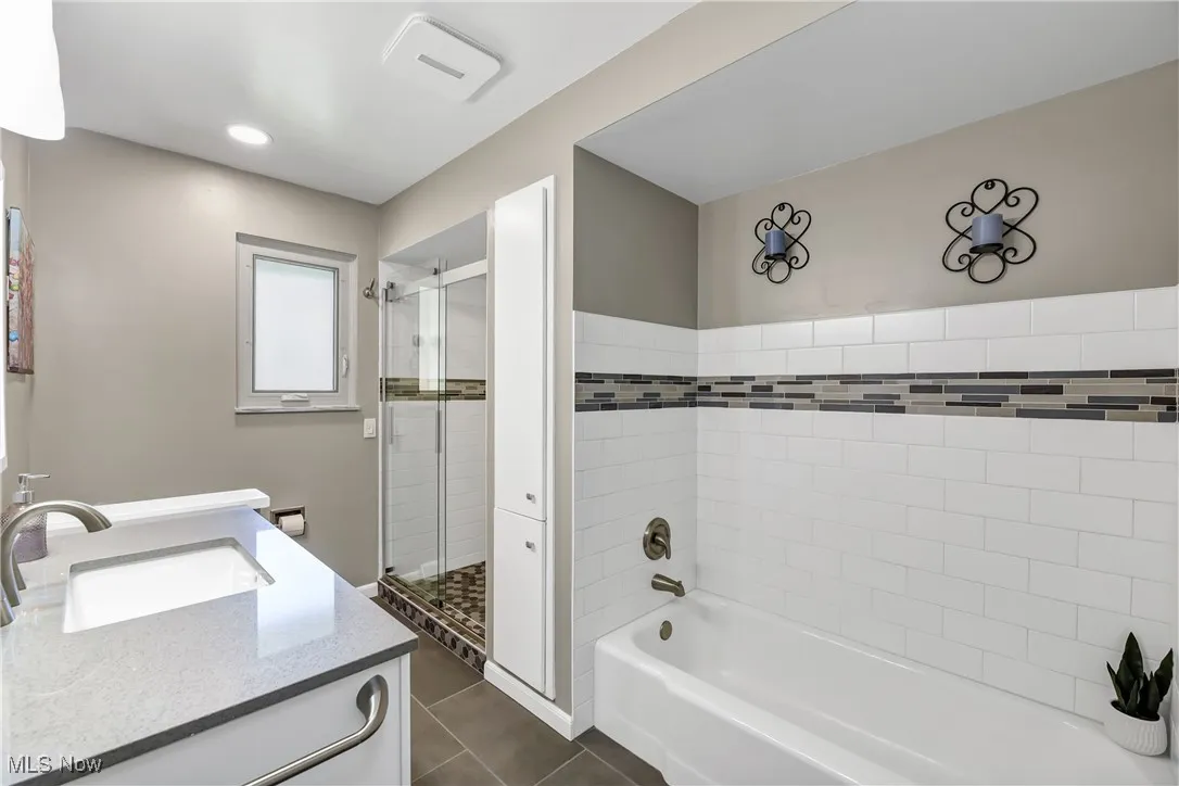 6982 Middlebrook Boulevard, Middleburg Heights, Ohio,MLS Now Listing ID