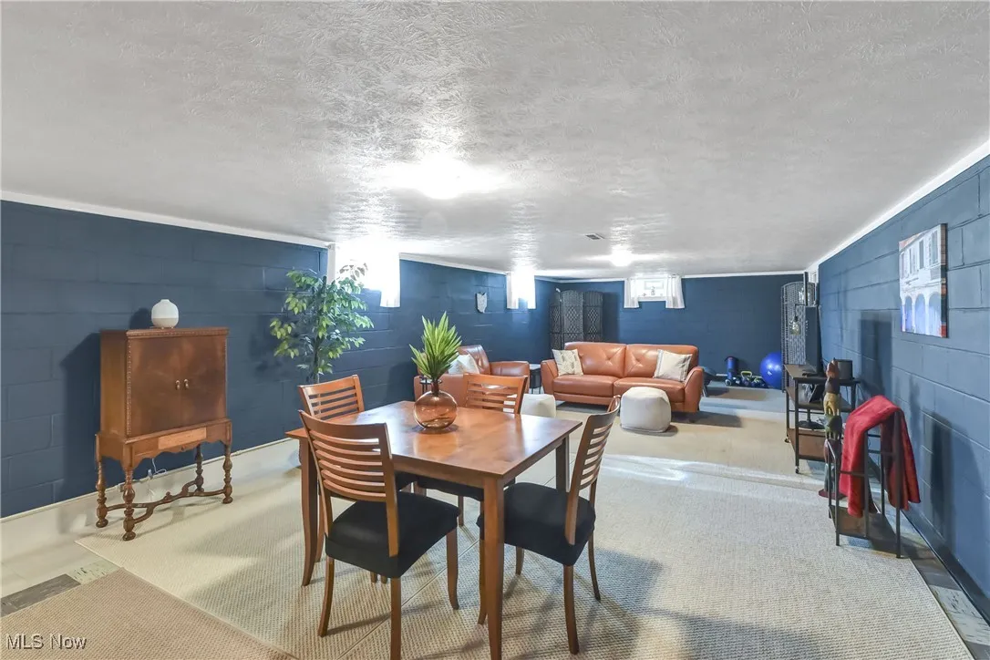 6982 Middlebrook Boulevard, Middleburg Heights, Ohio,MLS Now Listing ID