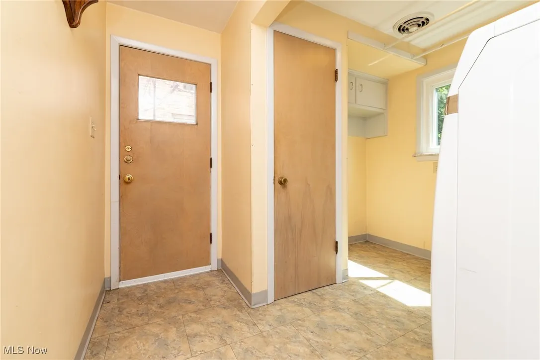 2465 S Belvoir Boulevard, University Heights, Ohio 44118,MLS Now Listing ID
