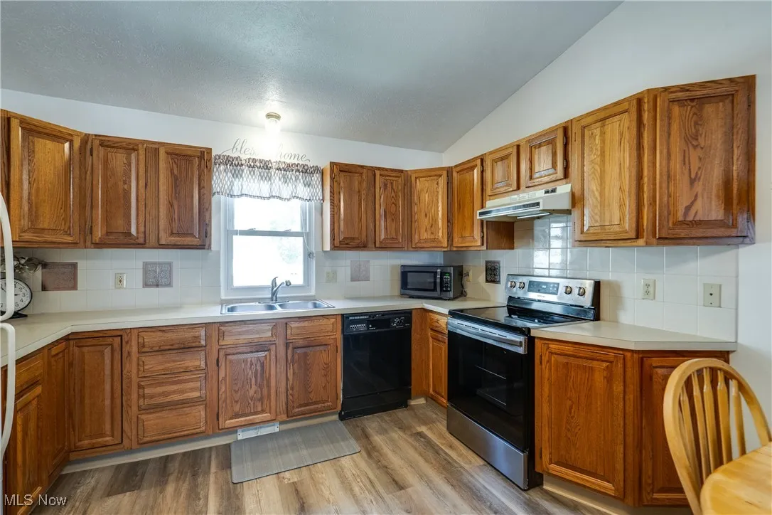 10101 Manoa Avenue, Brooklyn, Ohio,MLS Now Listing ID