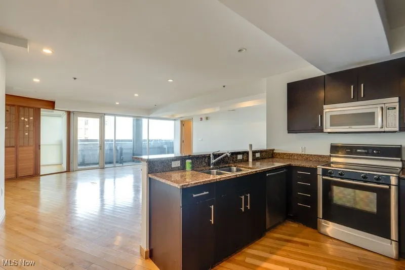 701 W Lakeside Avenue # 402, Cleveland, Ohio,MLS Now Listing ID