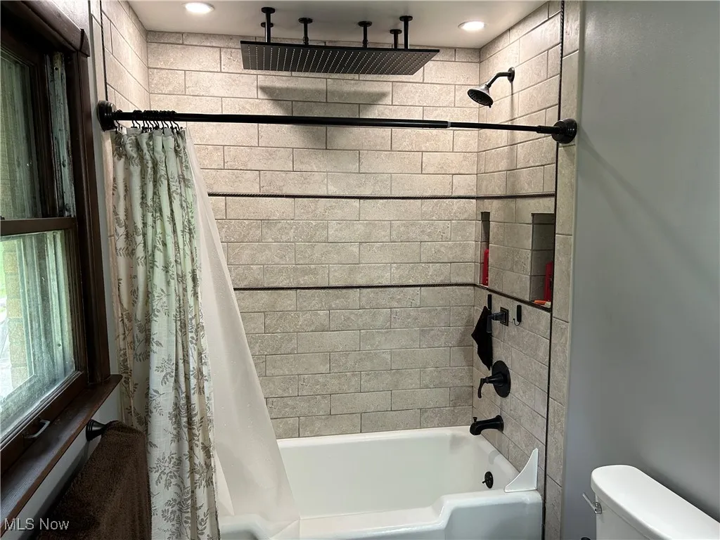 8963 Abbey Road, North Royalton, Ohio,MLS Now Listing ID