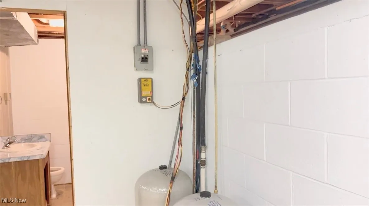 6670 State Route 260, New Matamoras, Ohio 45767,MLS Now Listing ID