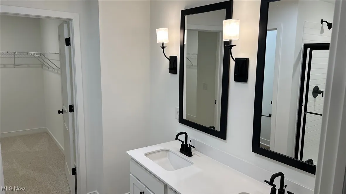 827 Meadow Lake Drive, Elyria, Ohio,MLS Now Listing ID