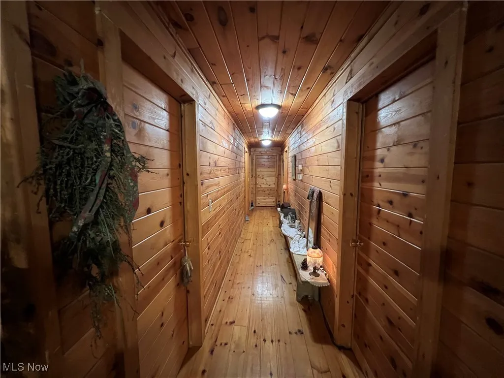 49215 Whittlesey Road, Amherst, Ohio,MLS Now Listing ID
