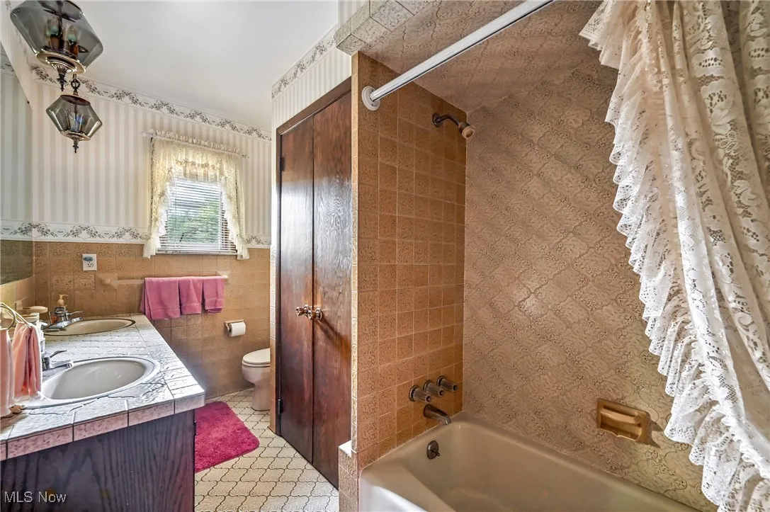 4787 Topper Hill Drive, Hubbard, Ohio,MLS Now Listing ID