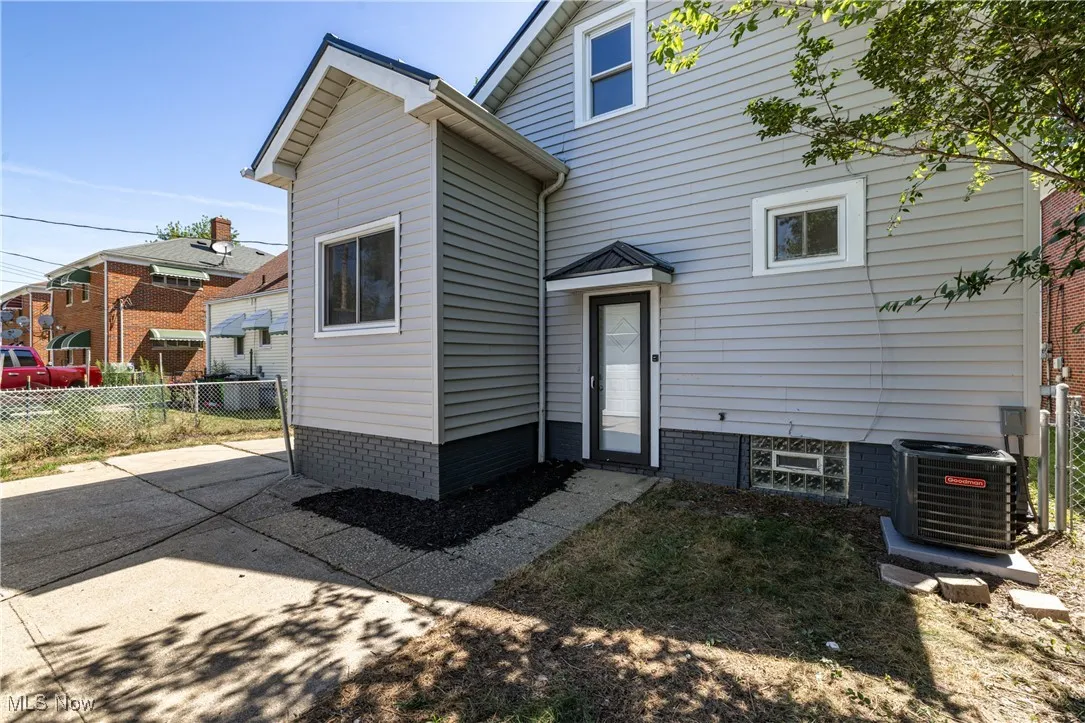 424 E 200th Street, Euclid, Ohio,MLS Now Listing ID