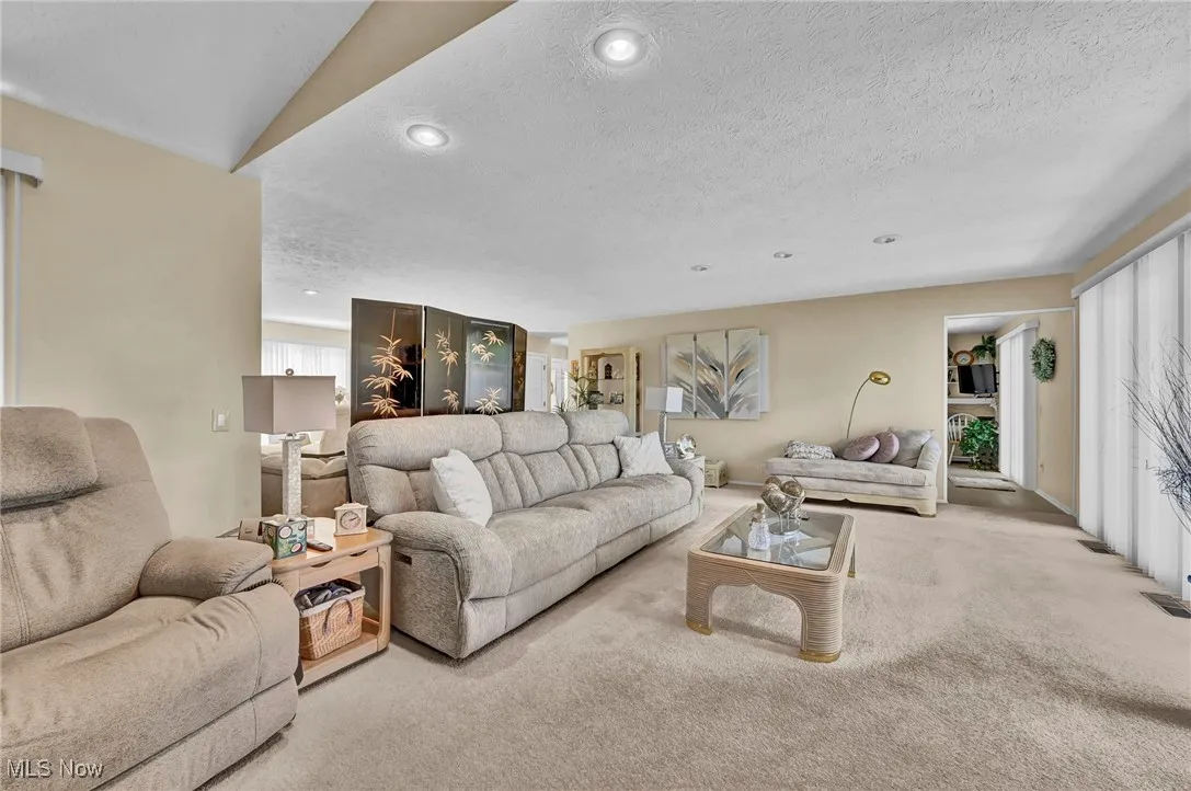 21490 Meadows Edge Lane, Strongsville, Ohio 44149,MLS Now Listing ID