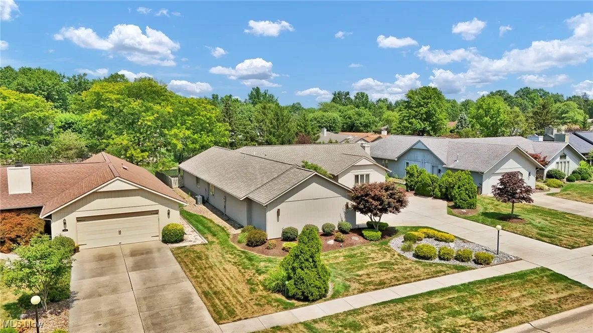 21490 Meadows Edge Lane, Strongsville, Ohio 44149,MLS Now Listing ID
