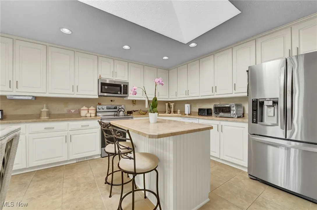 21490 Meadows Edge Lane, Strongsville, Ohio 44149,MLS Now Listing ID
