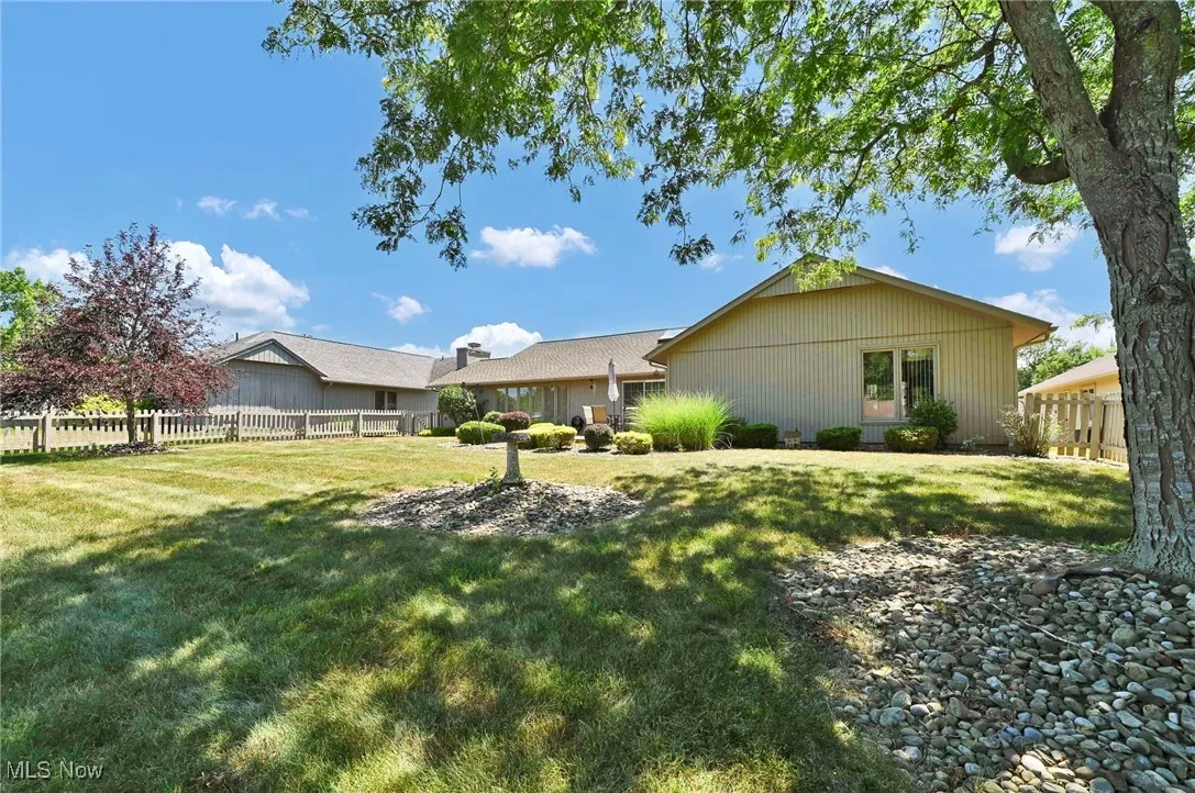 21490 Meadows Edge Lane, Strongsville, Ohio 44149,MLS Now Listing ID