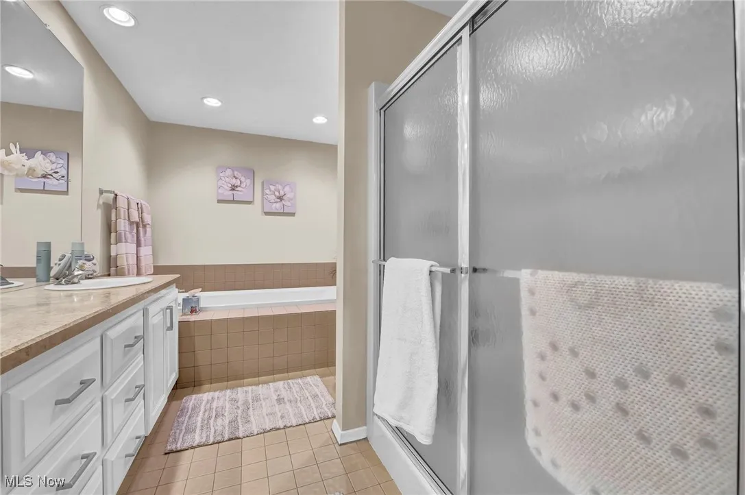 21490 Meadows Edge Lane, Strongsville, Ohio 44149,MLS Now Listing ID