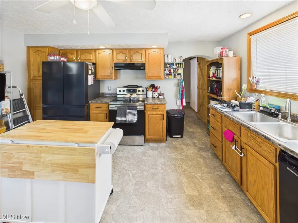 Large kitchen recently updated