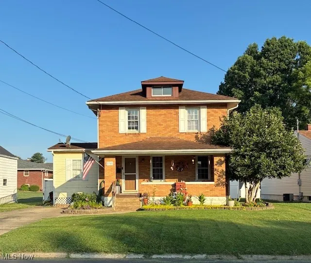 Well maintained Brick home