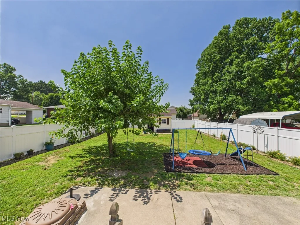 Spacious backyard