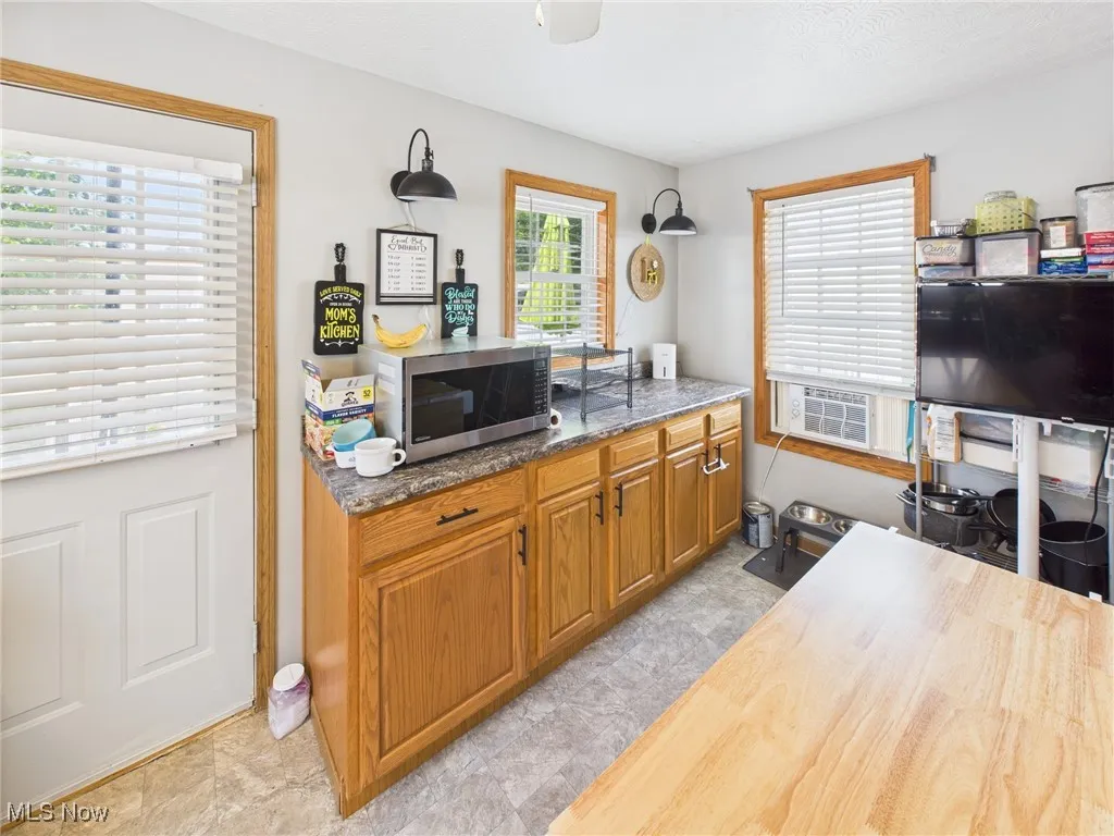 Counter space galore