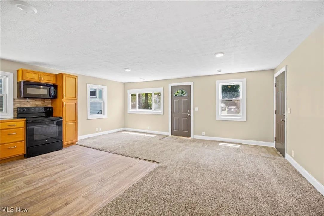 2525 44th Street, Canton, Ohio 44709,MLS Now Listing ID