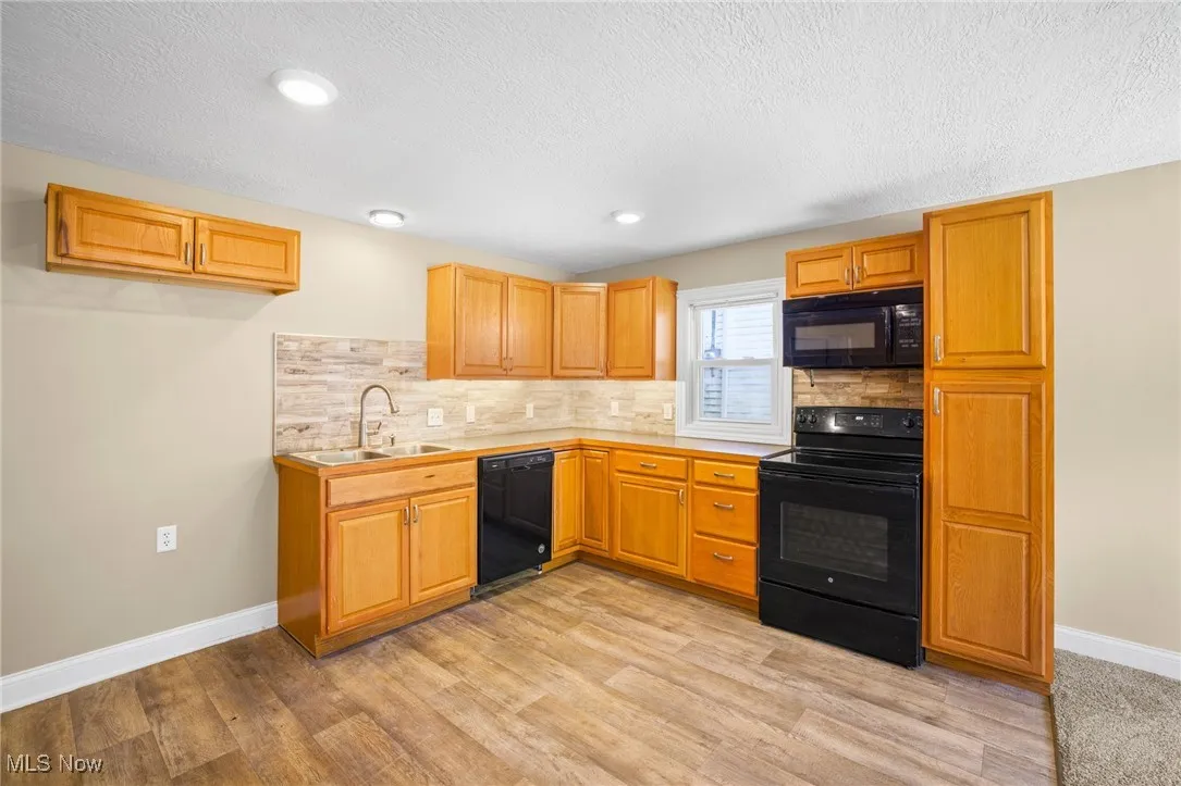 2525 44th Street, Canton, Ohio 44709,MLS Now Listing ID