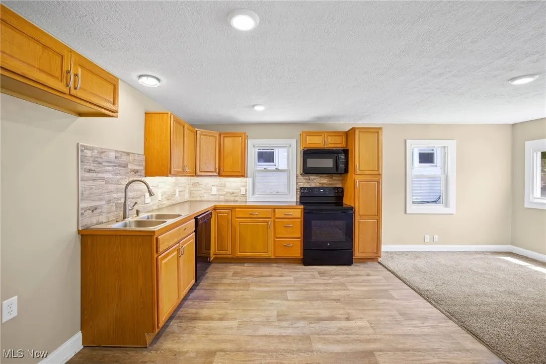 2525 44th Street, Canton, Ohio 44709,MLS Now Listing ID