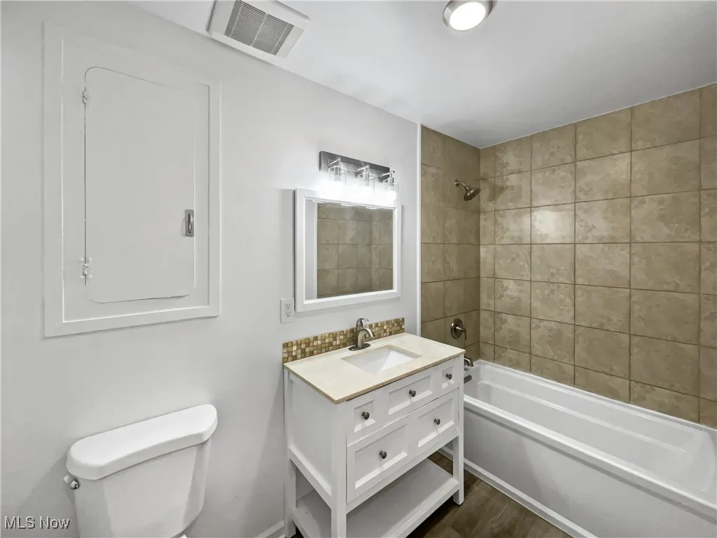 75 Sunset Drive, Berea, Ohio 44017,MLS Now Listing ID