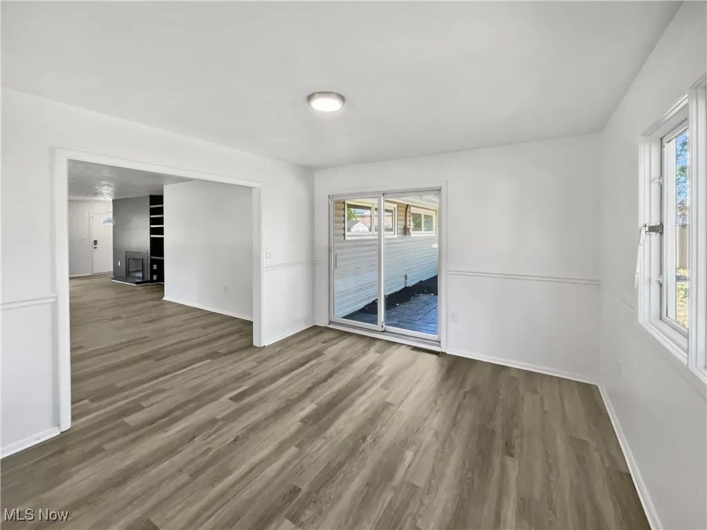 75 Sunset Drive, Berea, Ohio 44017,MLS Now Listing ID