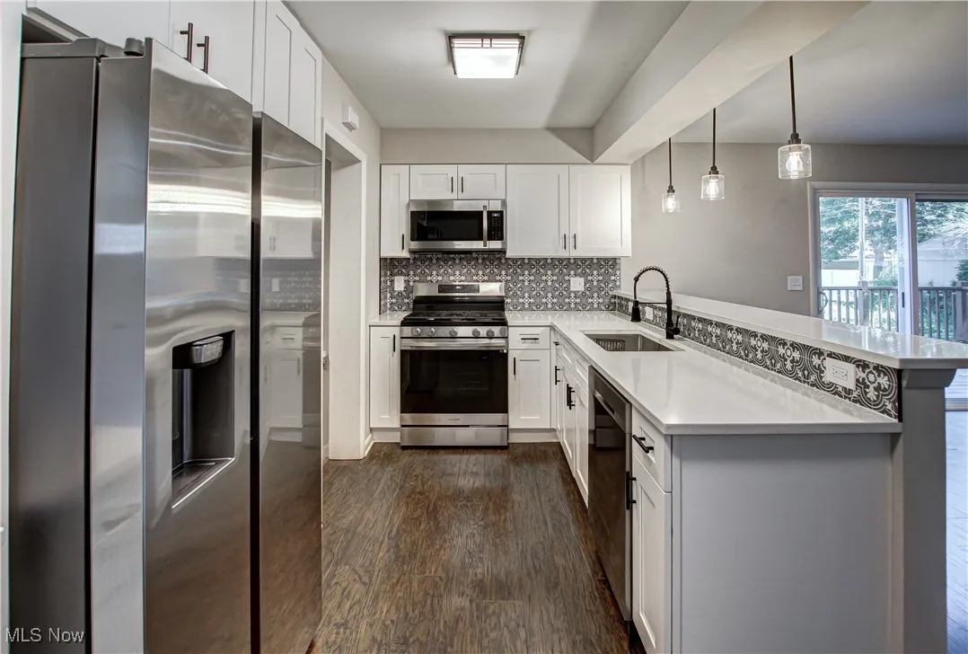 225 Berkshire Road, Avon Lake, Ohio,MLS Now Listing ID