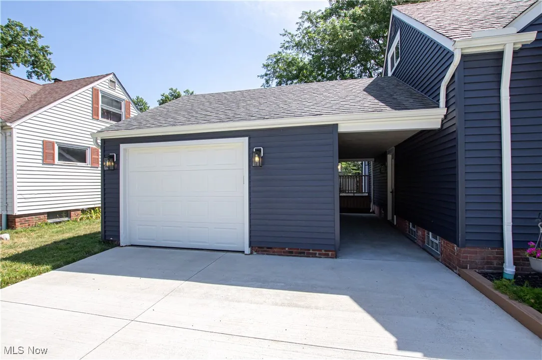 225 Berkshire Road, Avon Lake, Ohio,MLS Now Listing ID