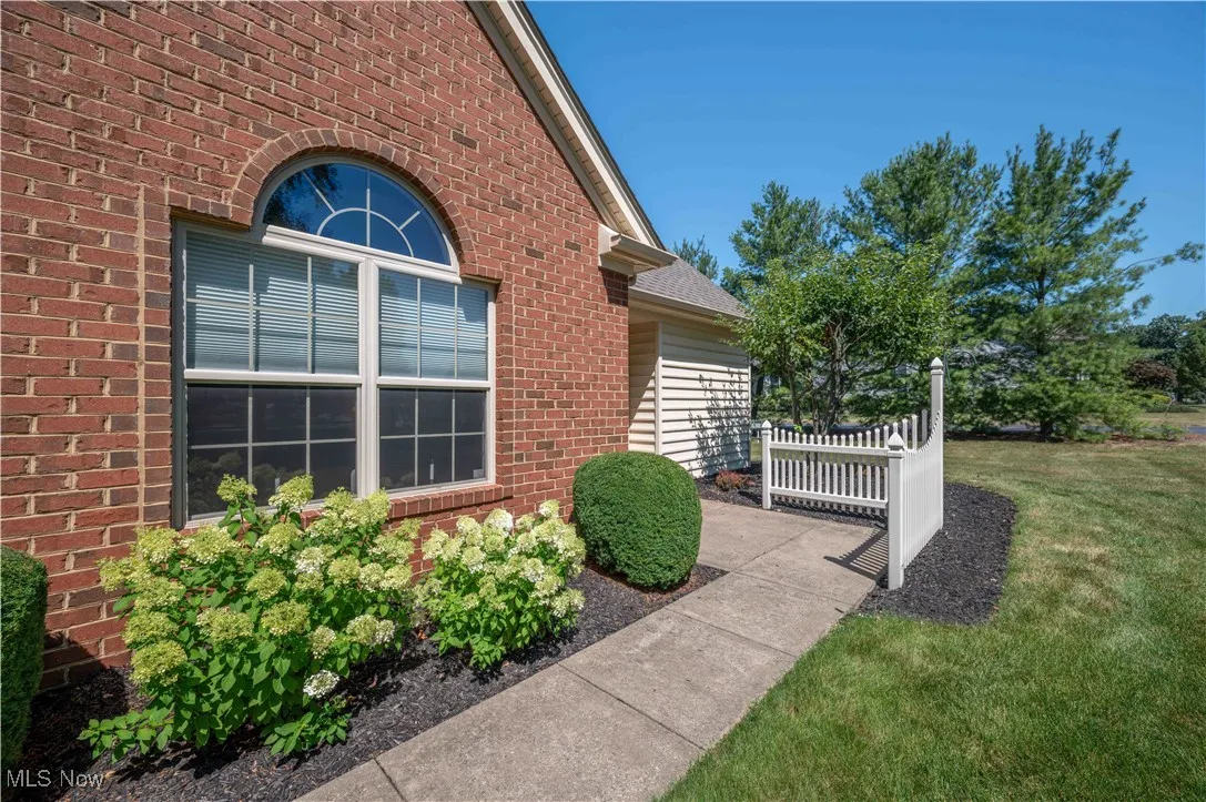 A little brick to bring a little 