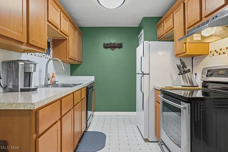 9521 Sunrise Boulevard, North Royalton, Ohio 44133,MLS Now Listing ID