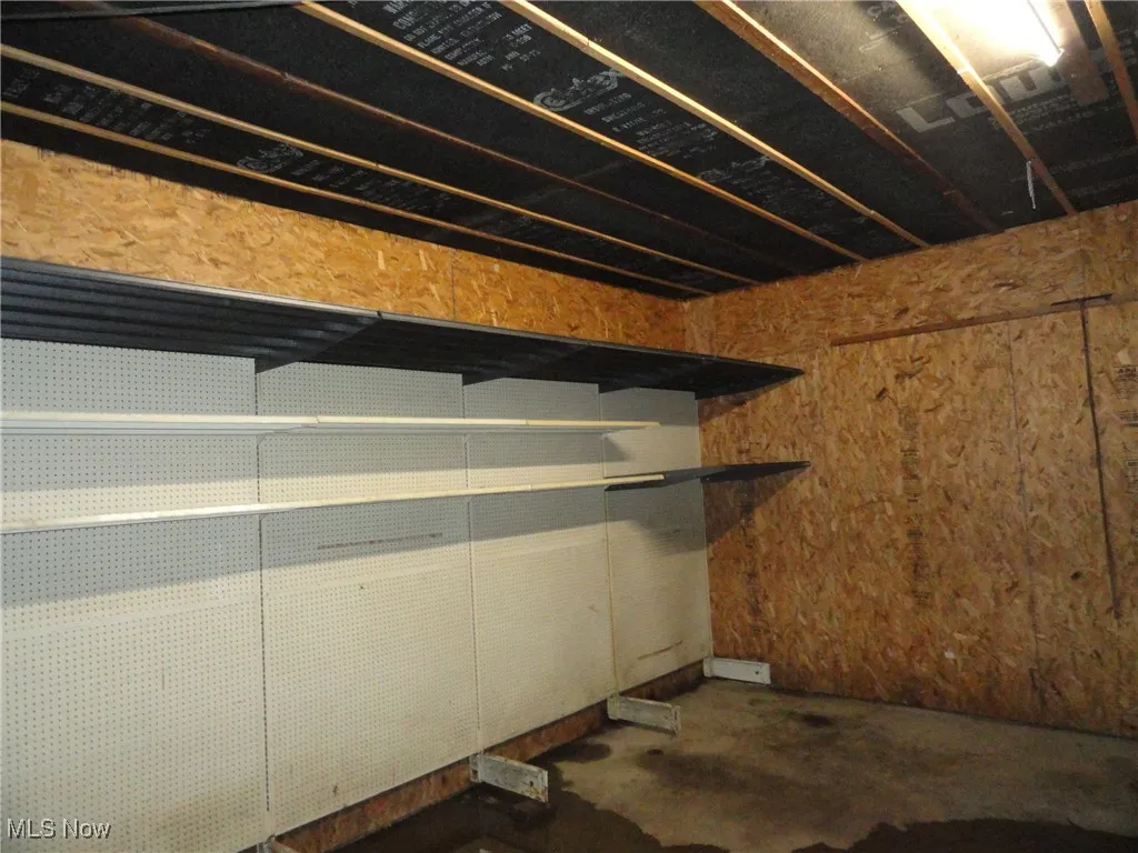 Tool/parts room.  Can be 3rd garage bay.
