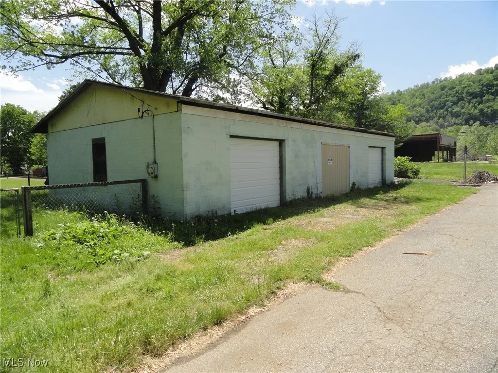 239 Taylor Street, New Cumberland, West Virginia,MLS Now Listing ID