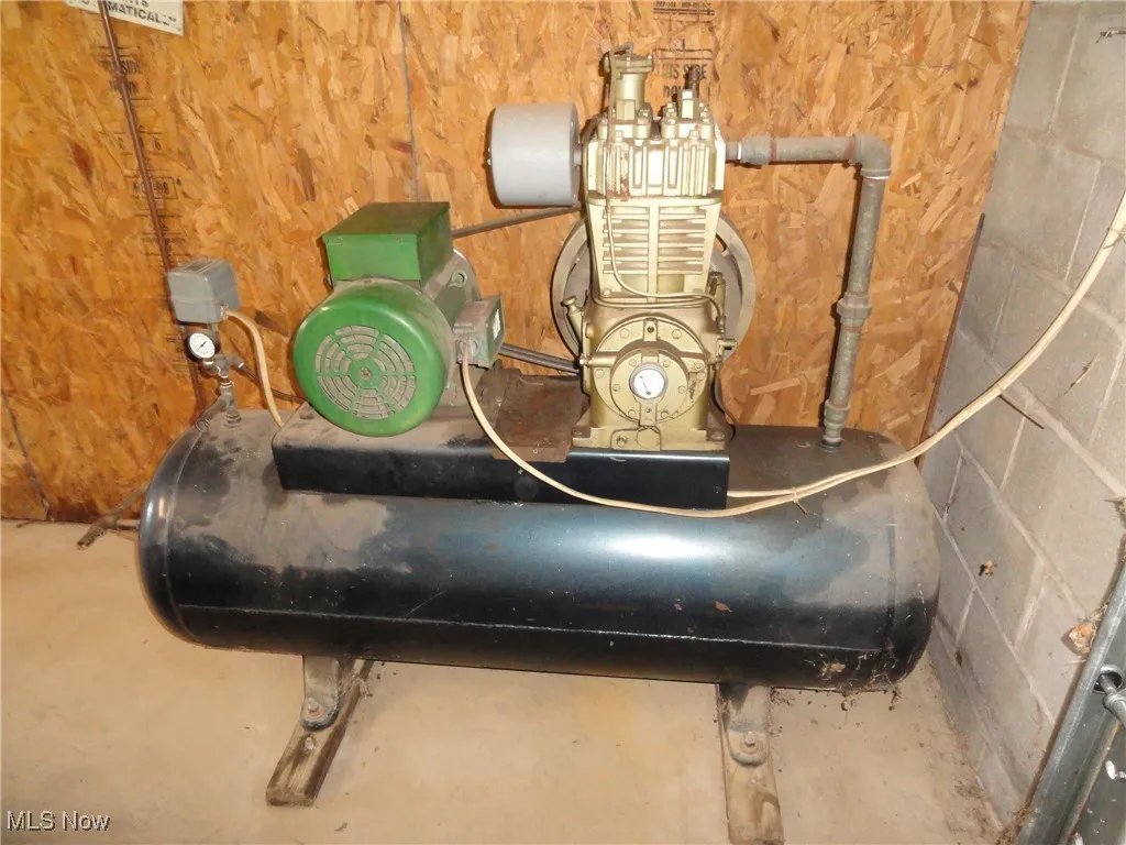 industrial air compressor