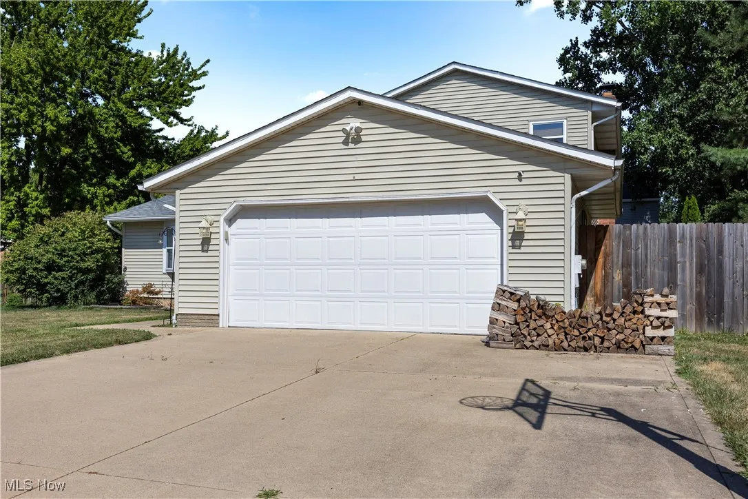 941 Stark Street, Sheffield Lake, Ohio,MLS Now Listing ID